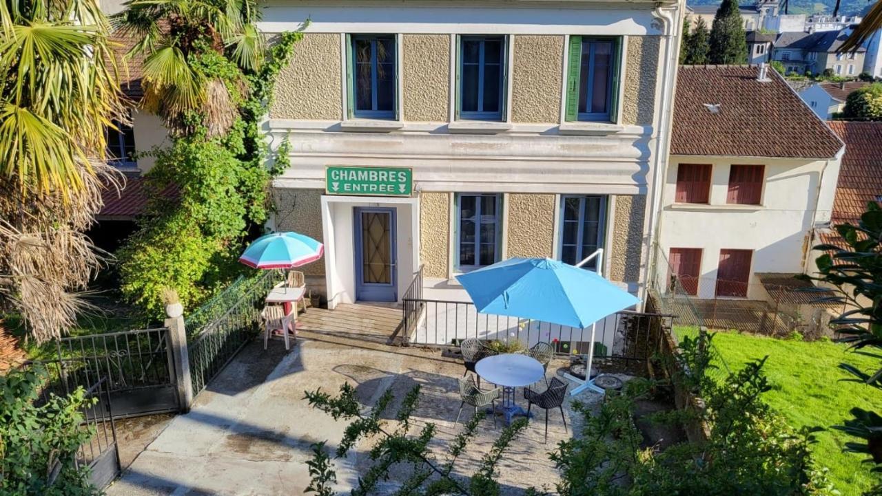 2 Pieces Avec Terrasse Proche Centre - Parking Gratuit A Proximite * Lourdes