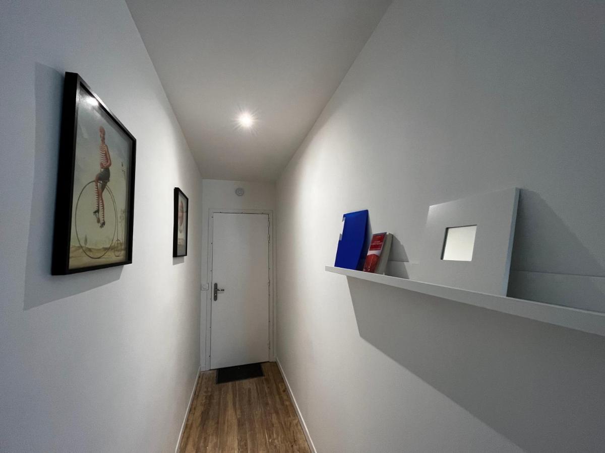 Apartment 2 Pieces Avec Terrasse Proche Centre - Parking Gratuit A Proximite *