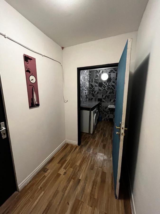 Apartamento 2 Pièces Avec Terrasse Proche Centre - Parking Gratuit à Proximité
